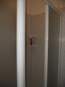 5 - bagno con doccia - rifatta