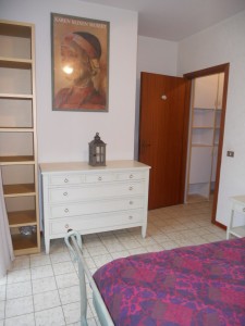3 - camera da letto con letto francese