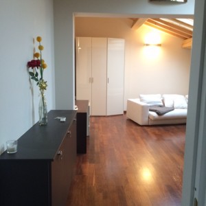 1 - Ingresso su salotto