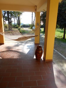 1 - portico