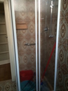 Bagno con doccia