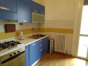 2- Angolo cottura con balconcino