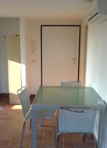 2 - ingresso su soggiorno