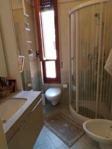 7 - bagno con doccia