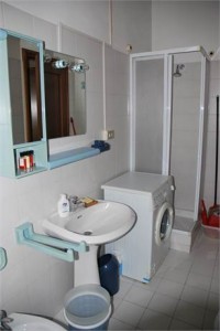 5- Bagno con lavatrice