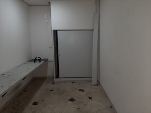 3- Vano con seconda vetrina