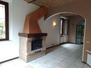 1 -sala con camino