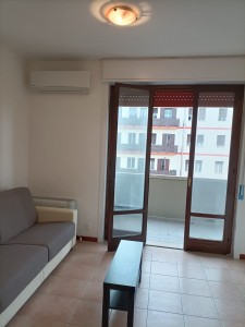 3 - DIVANO LETTO