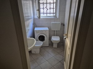 13 - BAGNO DI SERVIZIO