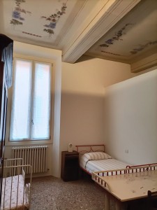 9 - camera n. 2