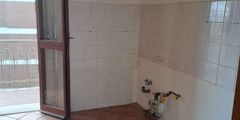 4 -cucina abitabile con balconcino