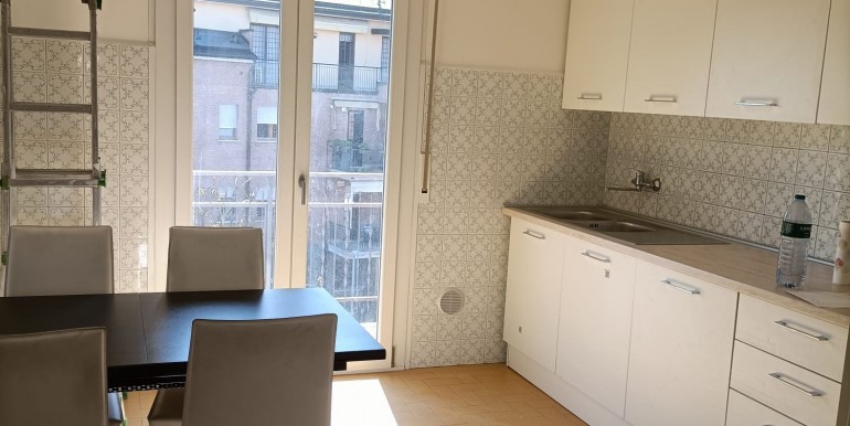 2 - Cucina abitabile
