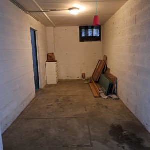 10- Garage