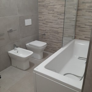 8- Bagno con vasca