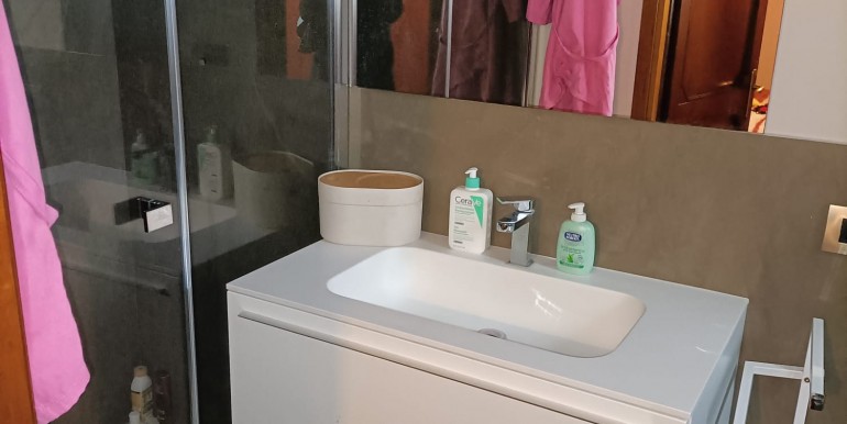 8 - bagno