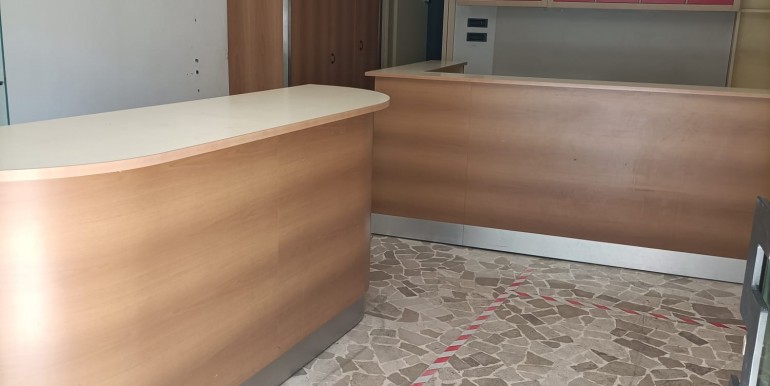 interno locale bis