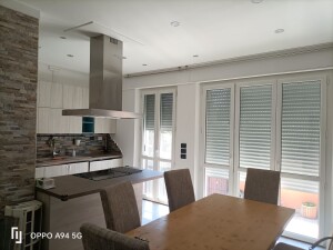 1 - soggionro con angolo cottura e balcone