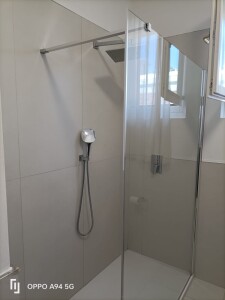 BAGNO CON DOCCIA